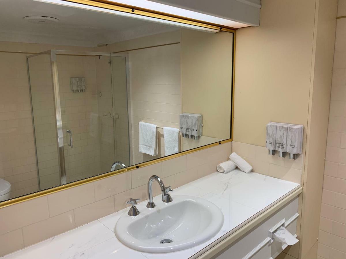 Heritage Motor Inn Гоулберн Екстериор снимка