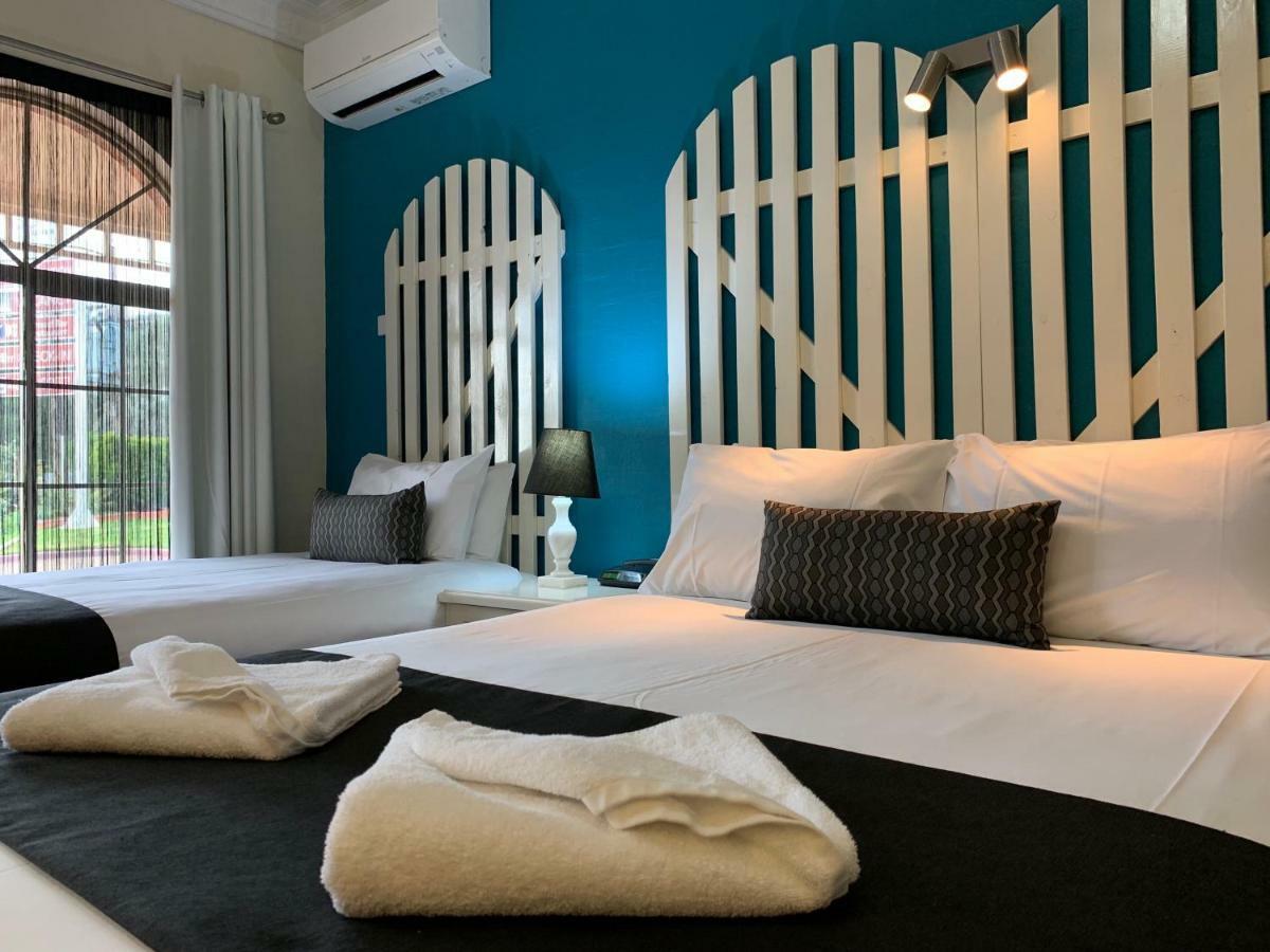 Heritage Motor Inn Гоулберн Екстериор снимка