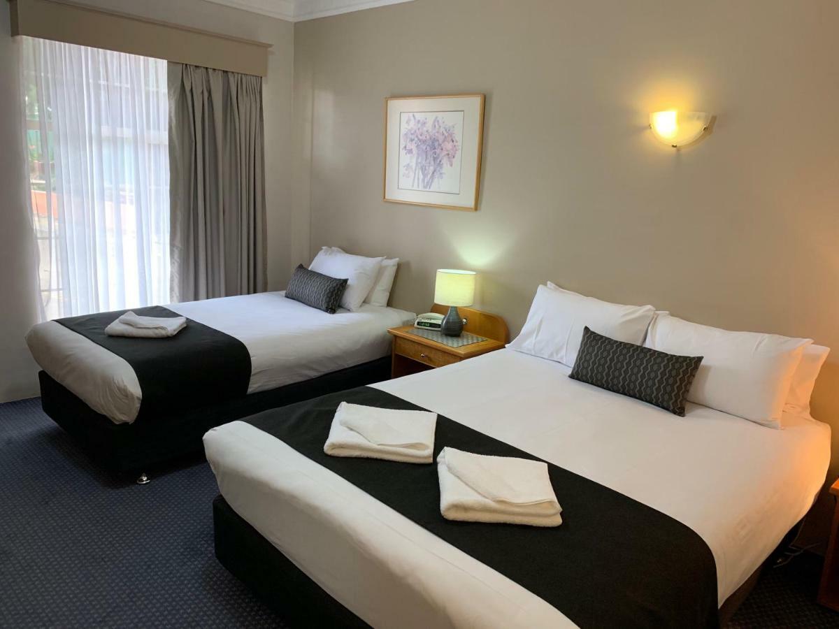Heritage Motor Inn Гоулберн Екстериор снимка